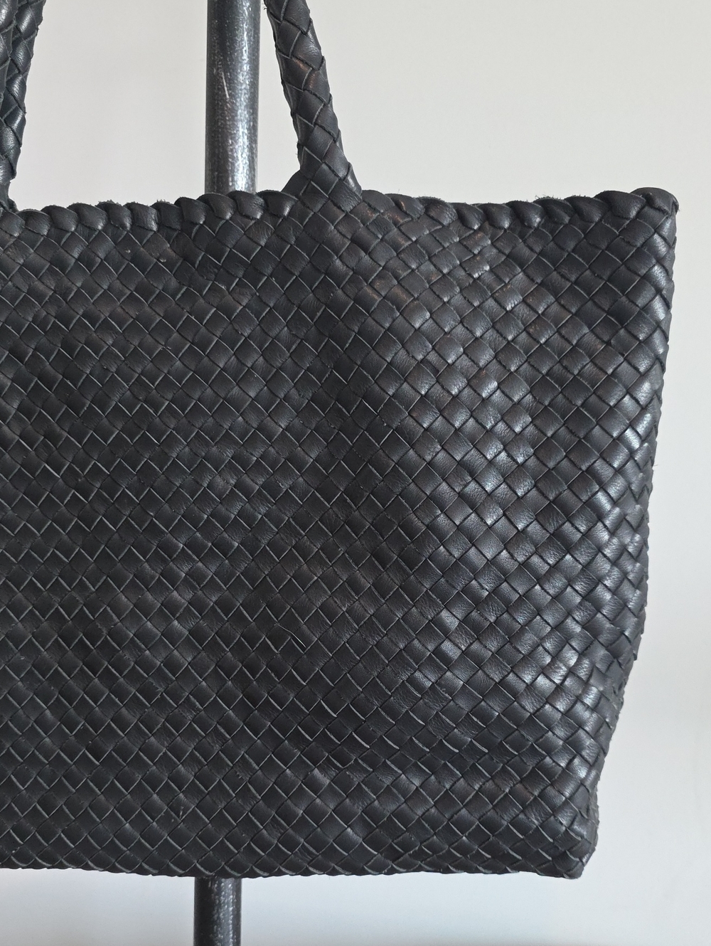 Milaner Classic Elena Woven Black Tote Bag – Classic Everyday Handbag - Picture 7 of 13